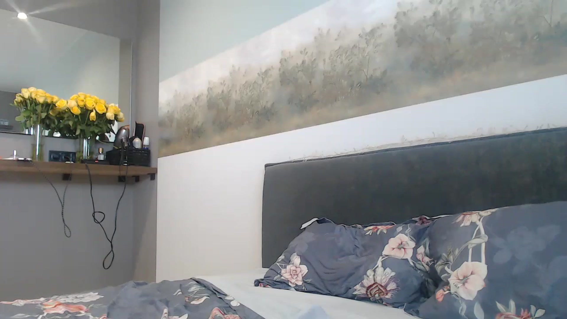 Gallery image thumbnail from fiancee's myfreecams stream on, 08/01/2024, 06:06 image 9 of 20