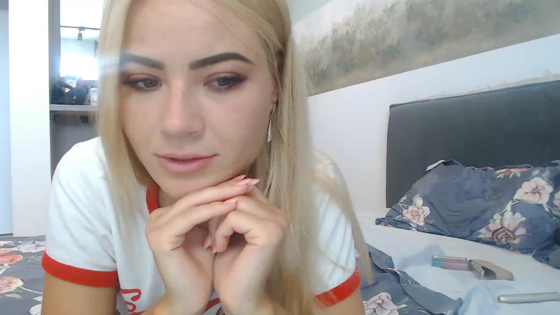 Gallery image thumbnail from fiancee's myfreecams stream on, 08/01/2024, 06:06 image 4 of 20