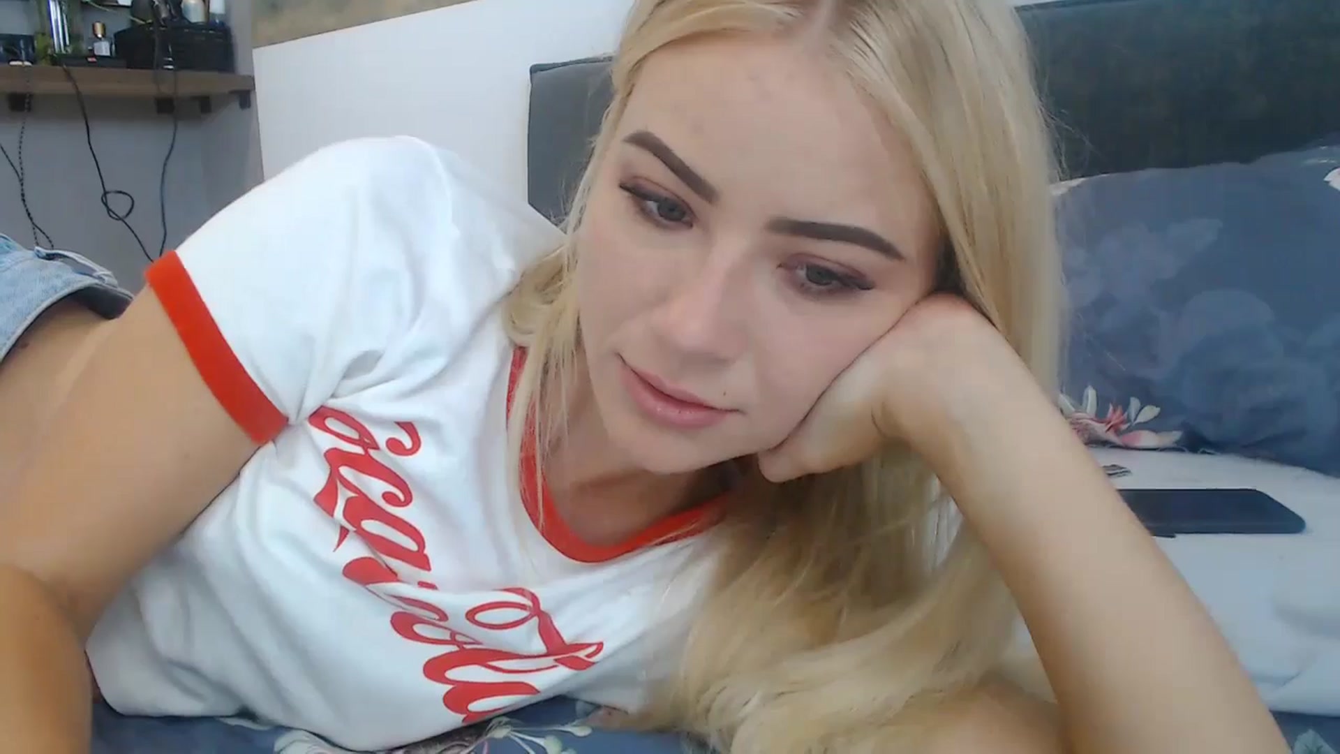 Gallery image thumbnail from fiancee's myfreecams stream on, 08/01/2024, 06:06 image 13 of 20