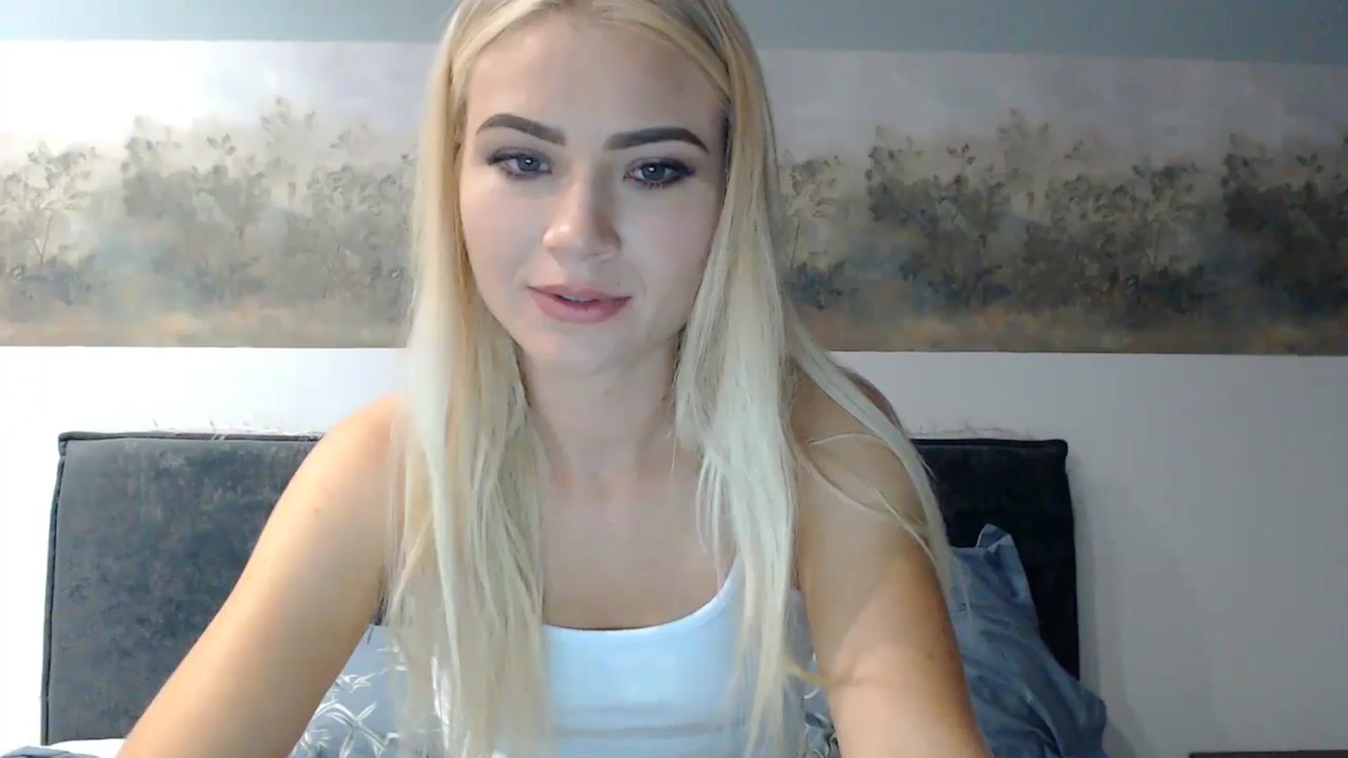 Gallery image thumbnail from fiancee's myfreecams stream on, 08/09/2024, 02:00 image 3 of 20