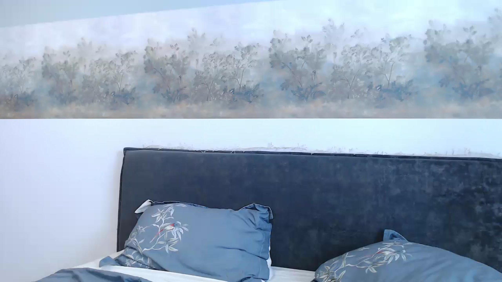 Gallery image thumbnail from fiancee's myfreecams stream on, 08/12/2024, 05:33 image 6 of 20