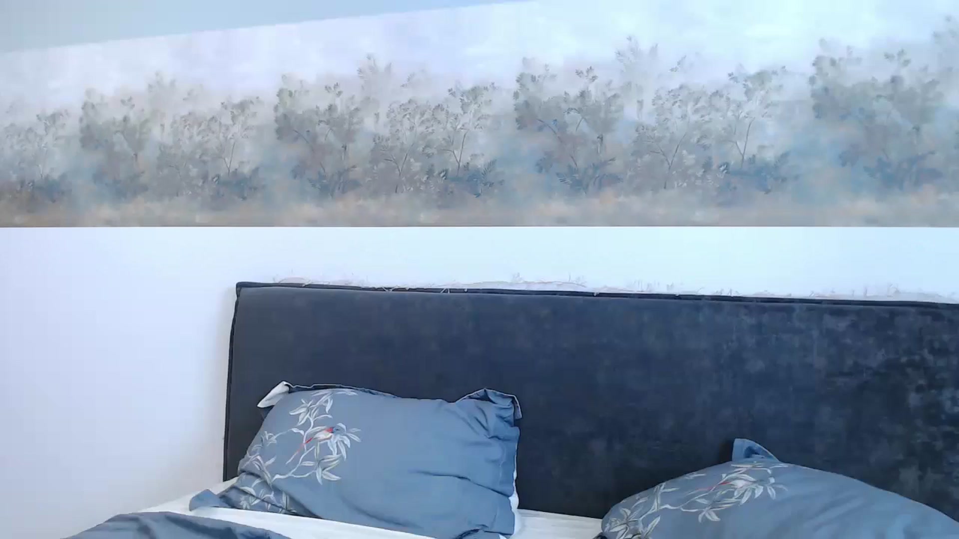 Gallery image thumbnail from fiancee's myfreecams stream on, 08/12/2024, 05:33 image 8 of 20