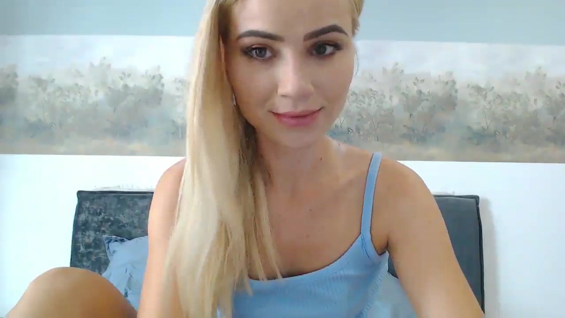 Gallery image thumbnail from fiancee's myfreecams stream on, 08/29/2024, 04:22 image 14 of 20