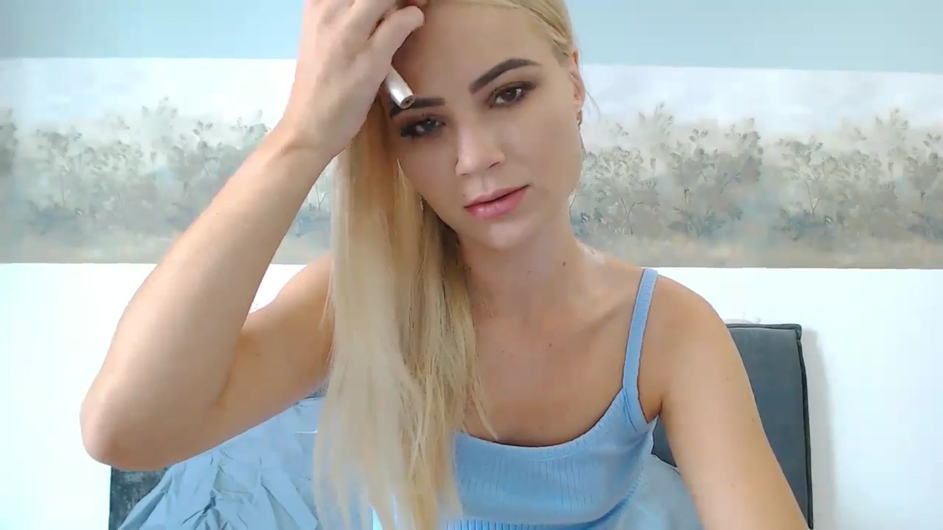 Gallery image thumbnail from fiancee's myfreecams stream on, 08/29/2024, 04:22 image 16 of 20