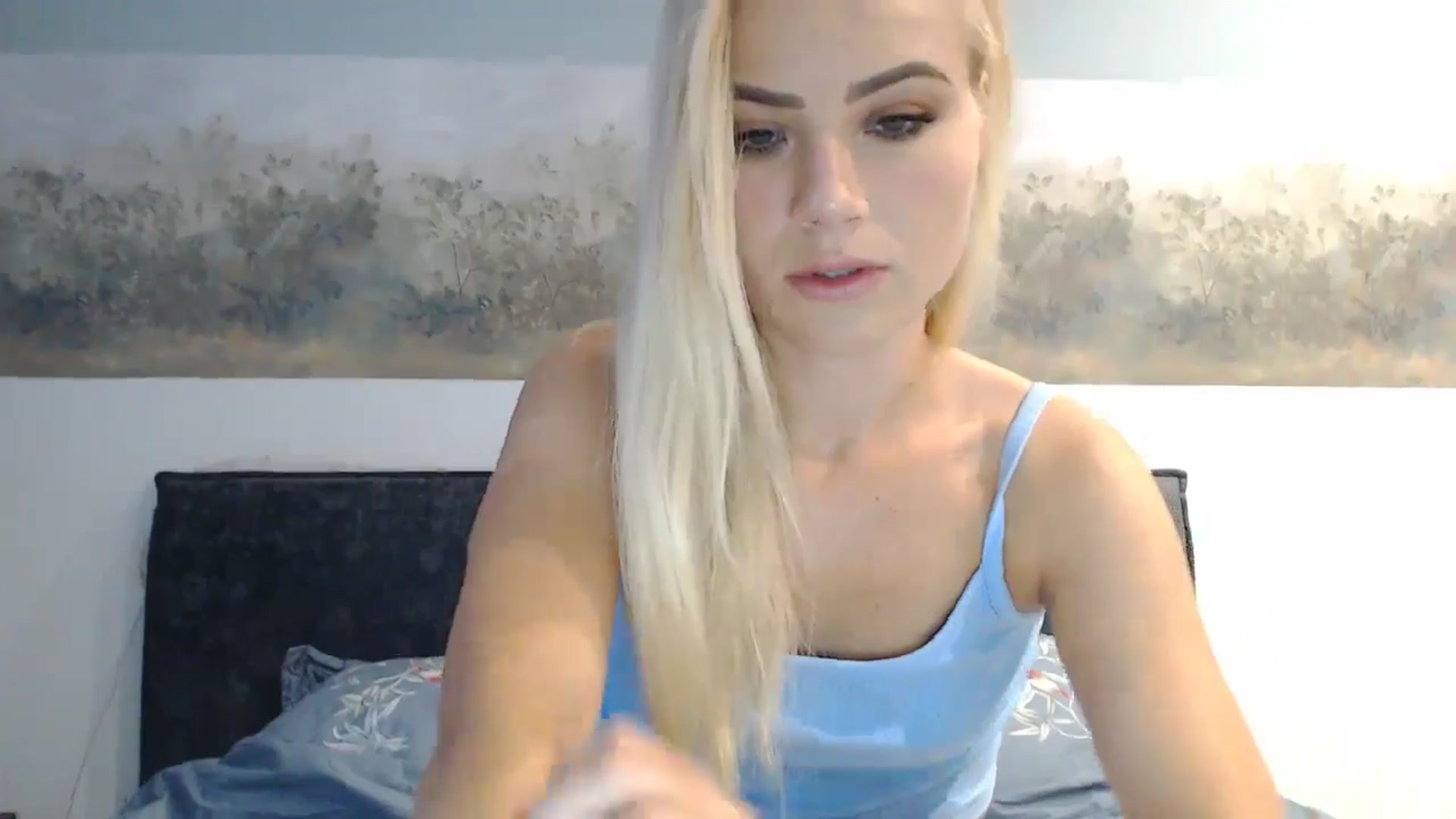 Gallery image thumbnail from fiancee's myfreecams stream on, 09/04/2024, 04:13 image 7 of 20