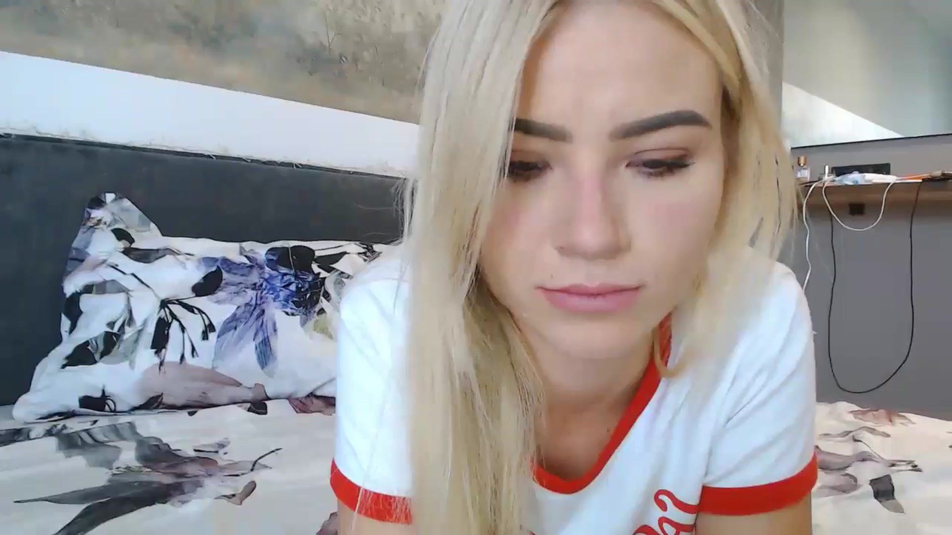 Gallery image thumbnail from fiancee's myfreecams stream on, 09/24/2024, 06:10 image 11 of 20