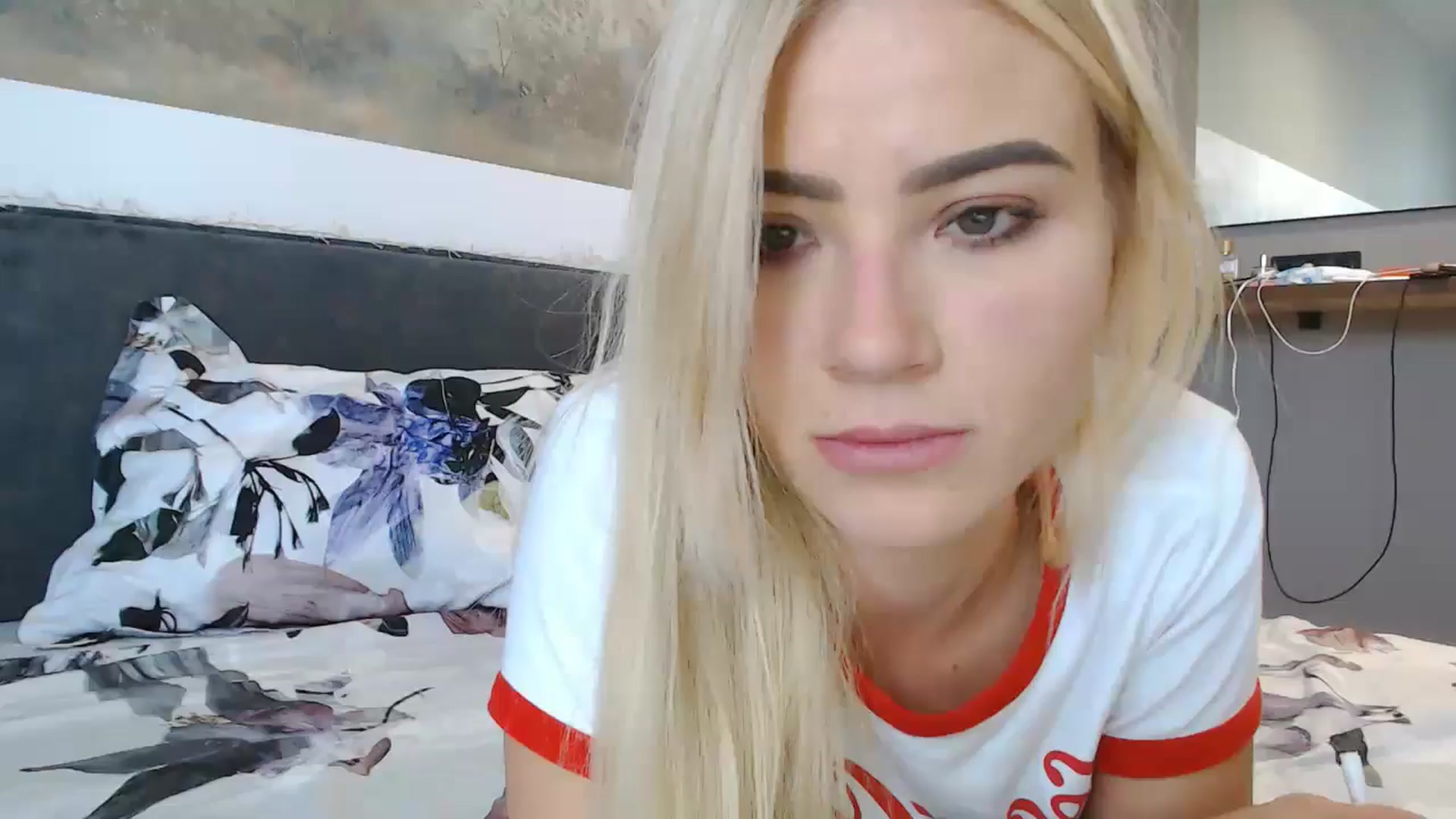 Gallery image thumbnail from fiancee's myfreecams stream on, 09/24/2024, 06:10 image 5 of 20