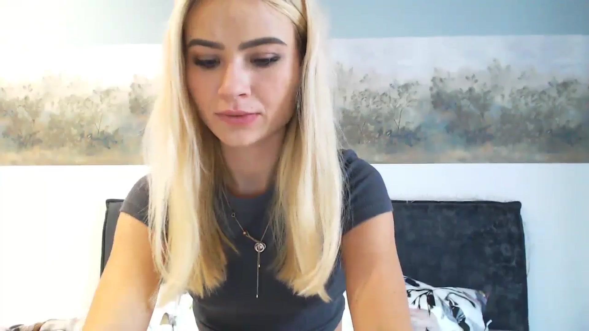Gallery image thumbnail from fiancee's myfreecams stream on, 11/07/2024, 06:52 image 11 of 20