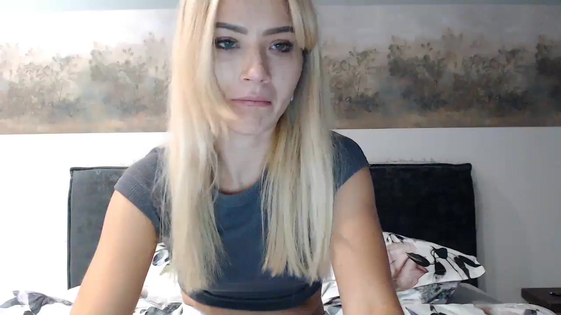 Gallery image thumbnail from fiancee's myfreecams stream on, 11/12/2024, 01:52 image 8 of 20
