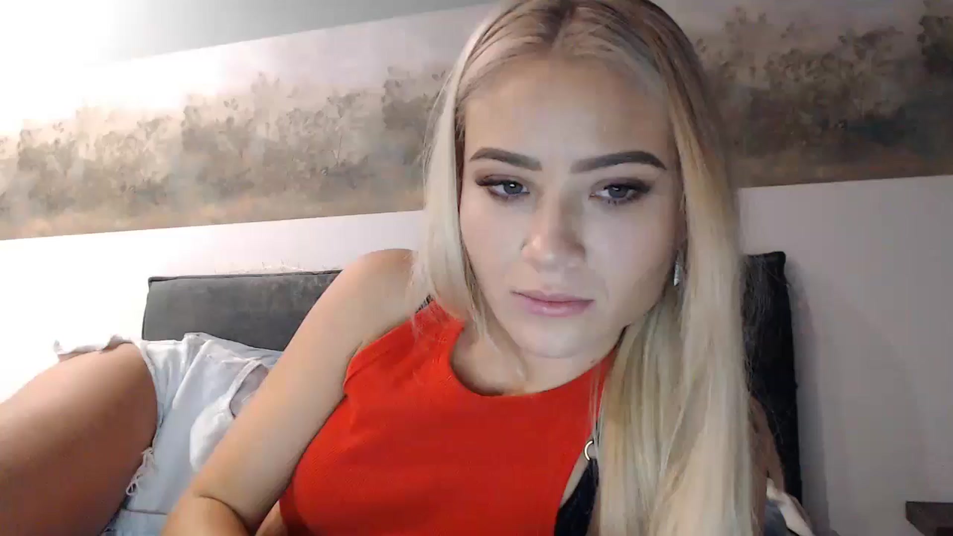Gallery image thumbnail from fiancee's myfreecams stream on, 11/29/2024, 03:32 image 12 of 20