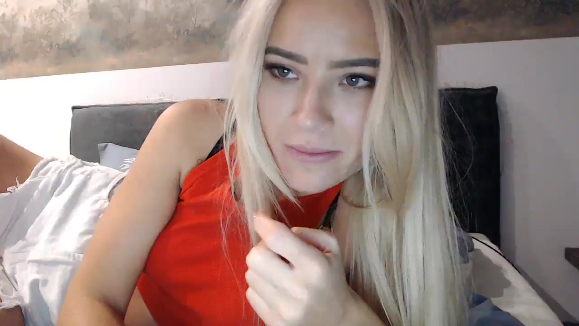 Gallery image thumbnail from fiancee's myfreecams stream on, 11/29/2024, 05:11 image 15 of 20