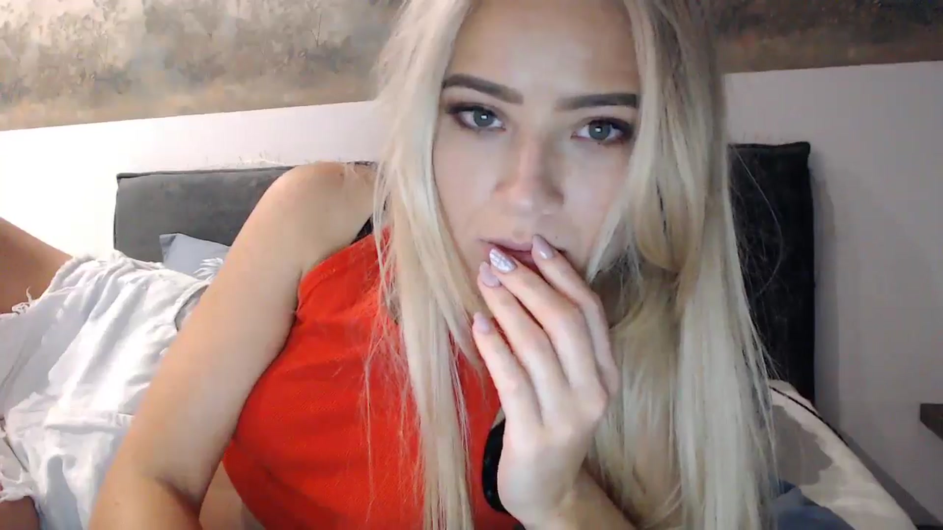 Gallery image thumbnail from fiancee's myfreecams stream on, 11/29/2024, 05:11 image 9 of 20
