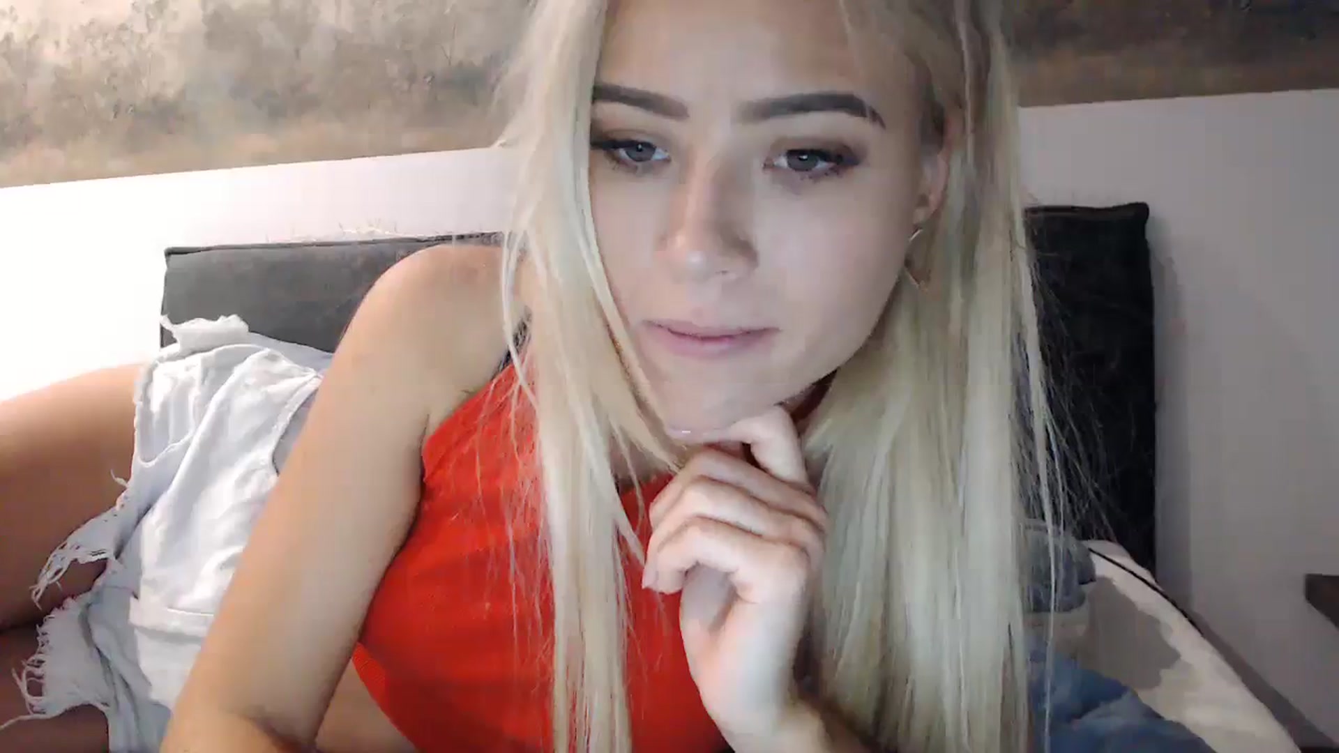 Gallery image thumbnail from fiancee's myfreecams stream on, 11/29/2024, 05:11 image 5 of 20