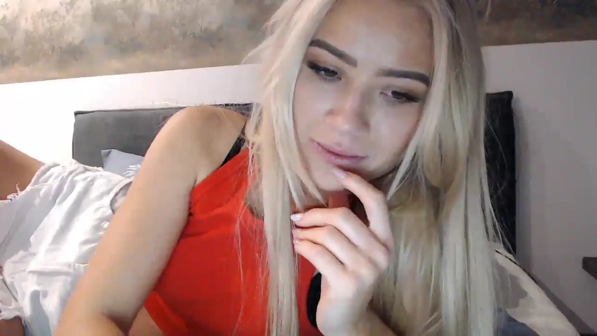 Gallery image thumbnail from fiancee's myfreecams stream on, 11/29/2024, 05:11 image 11 of 20