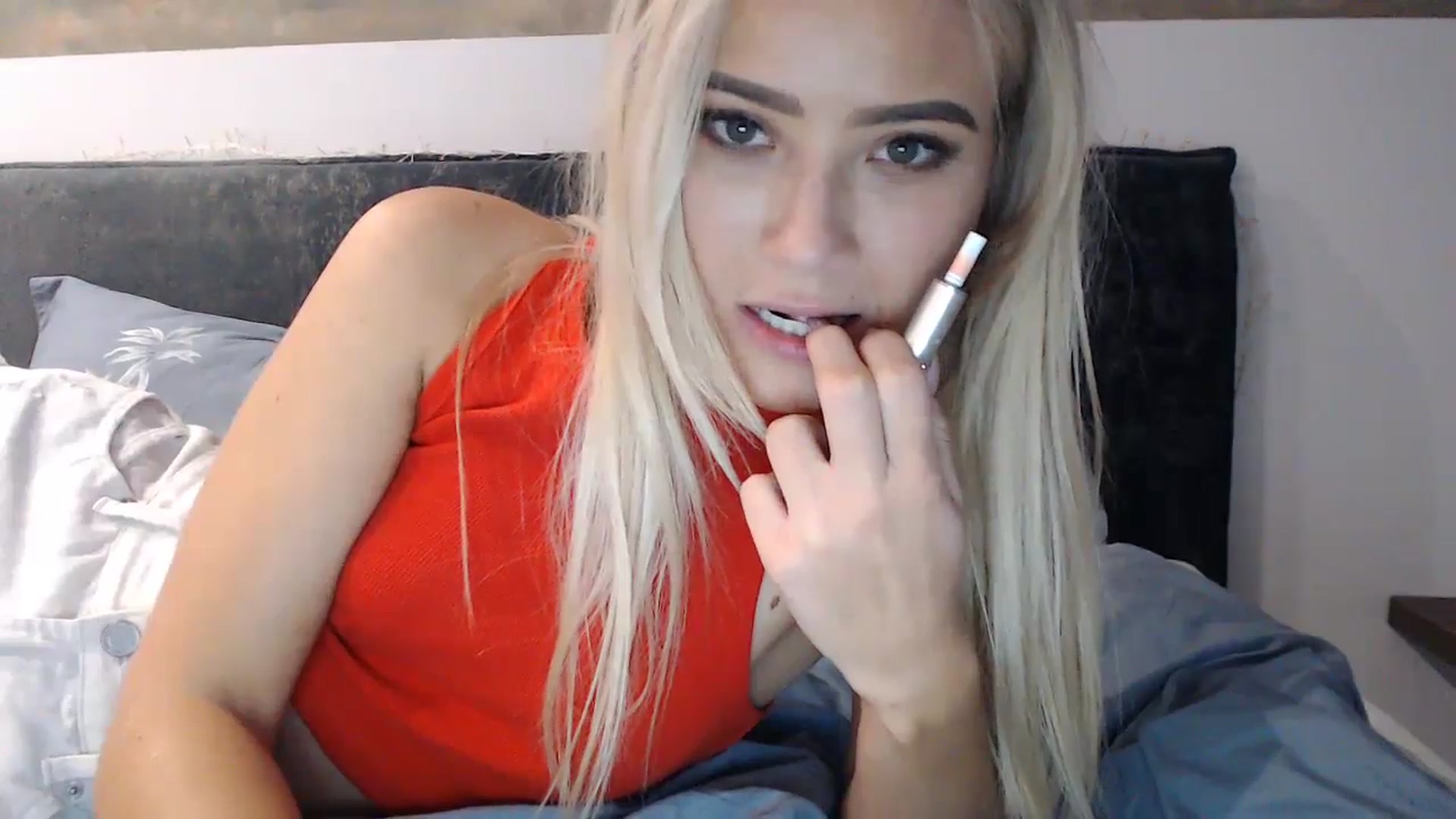 Gallery image thumbnail from fiancee's myfreecams stream on, 11/29/2024, 05:46 image 3 of 20