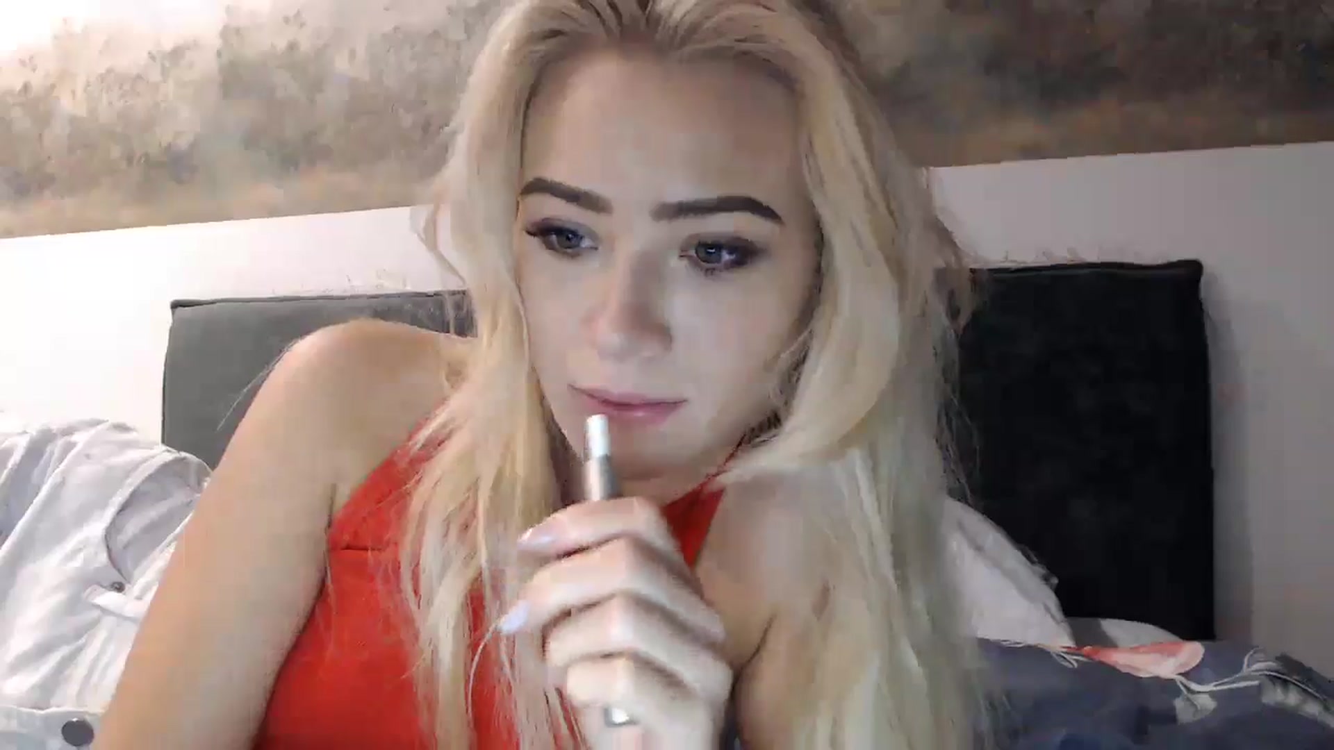 Gallery image thumbnail from fiancee's myfreecams stream on, 12/03/2024, 03:15 image 10 of 20