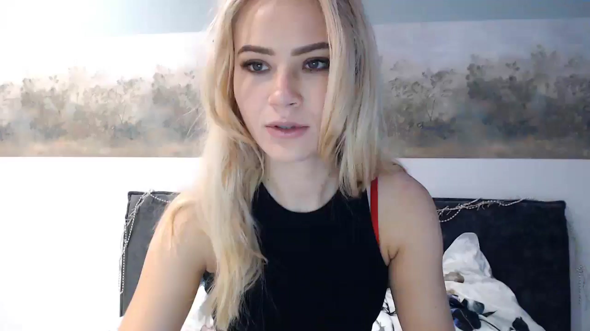 Gallery image thumbnail from fiancee's myfreecams stream on, 12/16/2024, 05:58 image 1 of 20