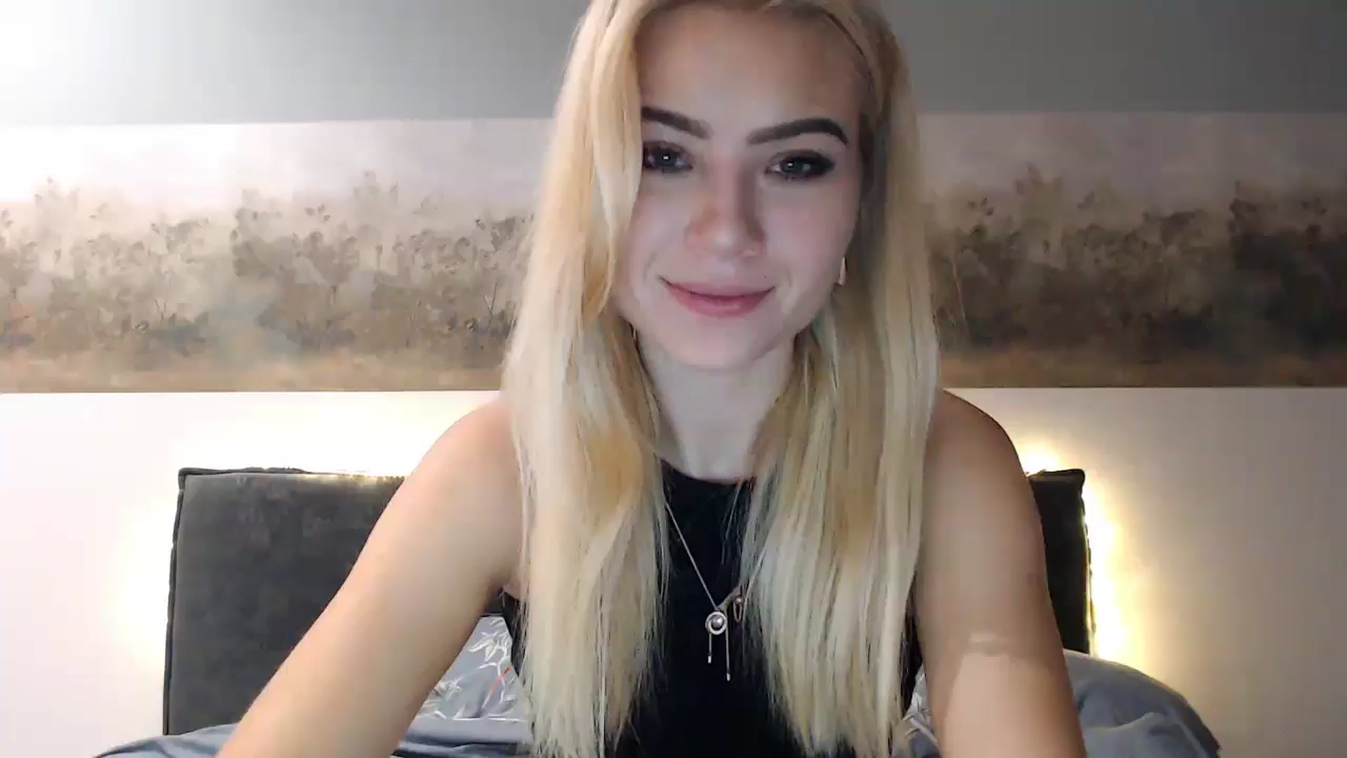 Gallery image thumbnail from fiancee's myfreecams stream on, 12/26/2024, 04:16 image 12 of 20