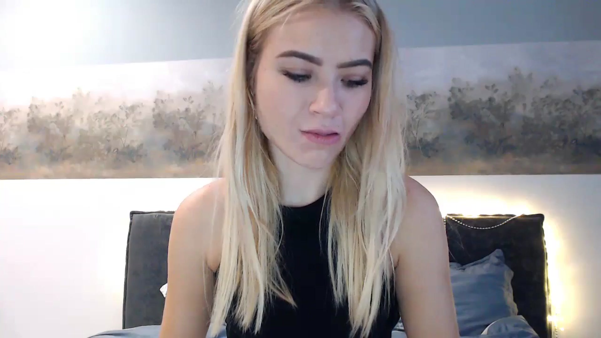 Gallery image thumbnail from fiancee's myfreecams stream on, 12/26/2024, 06:53 image 20 of 20