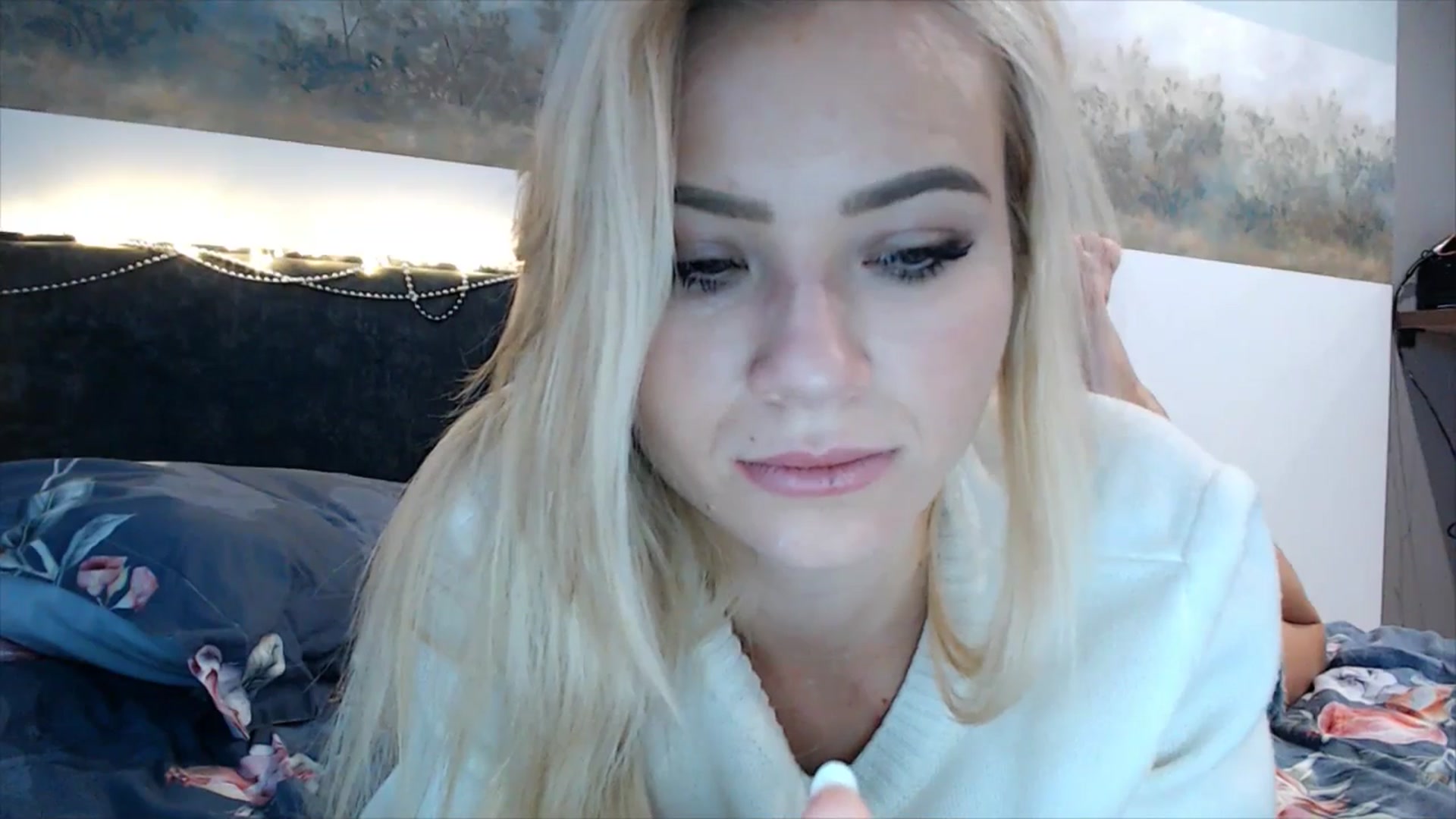 Gallery image thumbnail from fiancee's myfreecams stream on, 01/07/2025, 07:31 image 13 of 20
