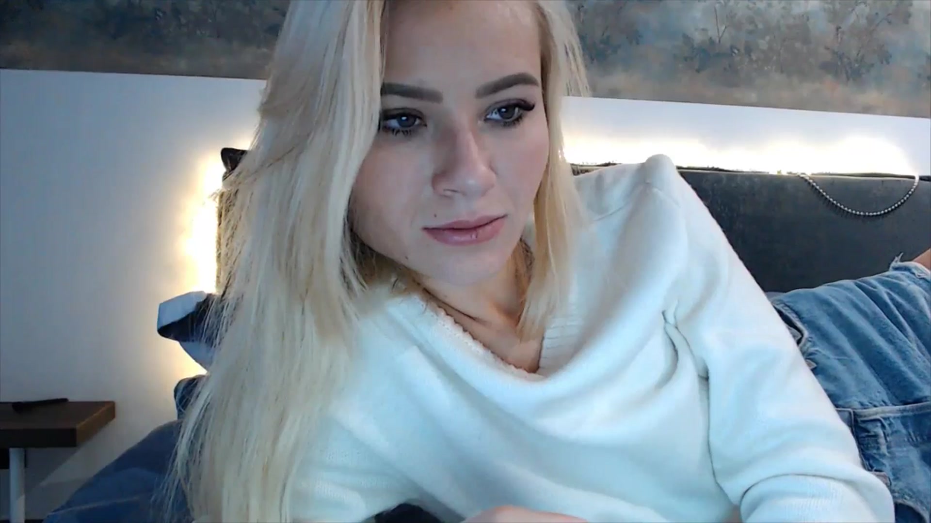 Gallery image thumbnail from fiancee's myfreecams stream on, 01/07/2025, 07:31 image 12 of 20
