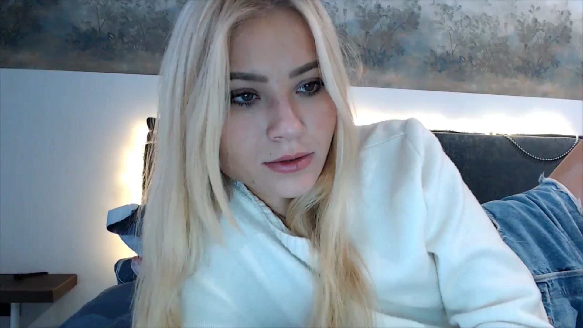 Gallery image thumbnail from fiancee's myfreecams stream on, 01/07/2025, 07:31 image 2 of 20