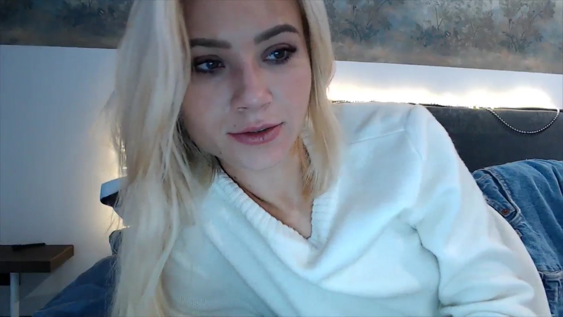 Gallery image thumbnail from fiancee's myfreecams stream on, 01/07/2025, 07:31 image 8 of 20