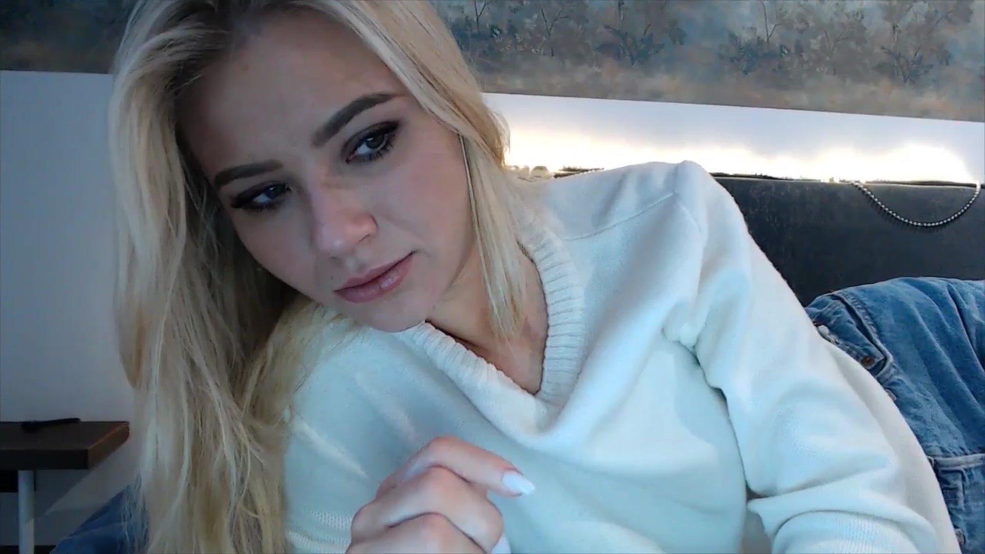 Gallery image thumbnail from fiancee's myfreecams stream on, 01/07/2025, 07:31 image 9 of 20