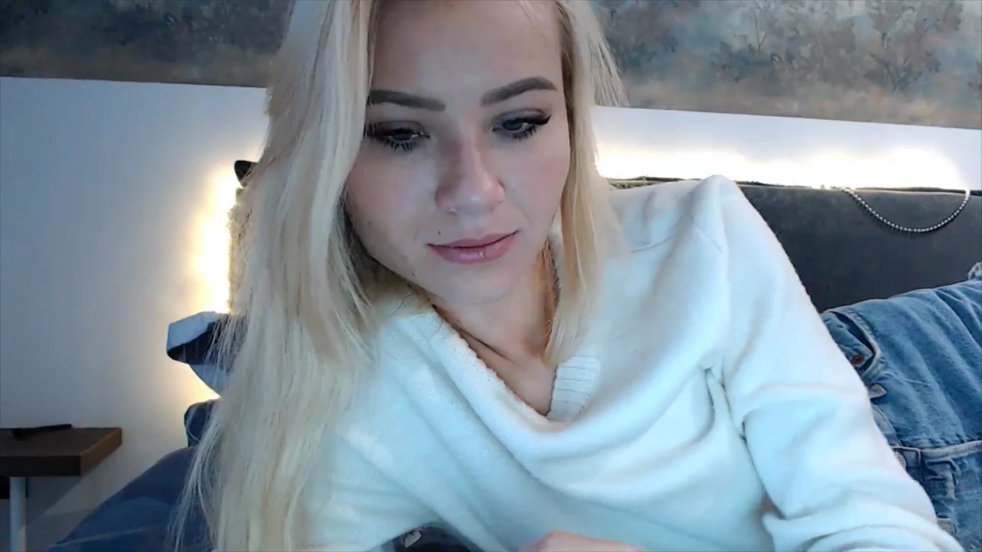 Gallery image thumbnail from fiancee's myfreecams stream on, 01/07/2025, 07:31 image 11 of 20