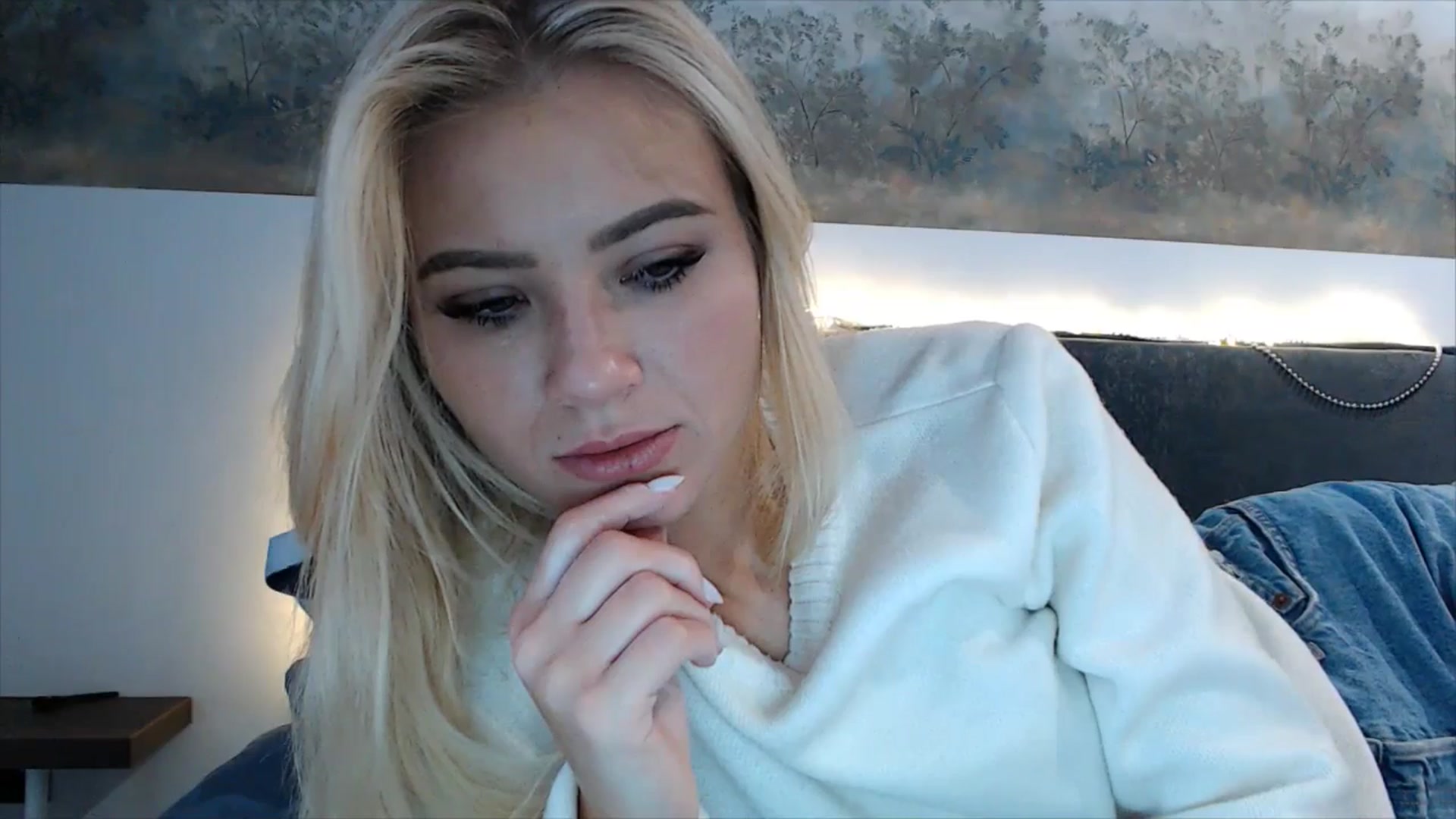 Gallery image thumbnail from fiancee's myfreecams stream on, 01/07/2025, 07:31 image 6 of 20