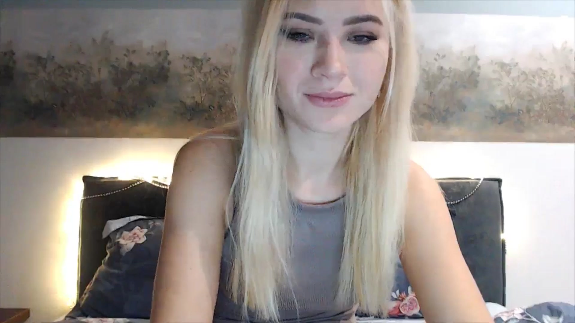 Gallery image thumbnail from fiancee's myfreecams stream on, 01/08/2025, 05:07 image 2 of 20