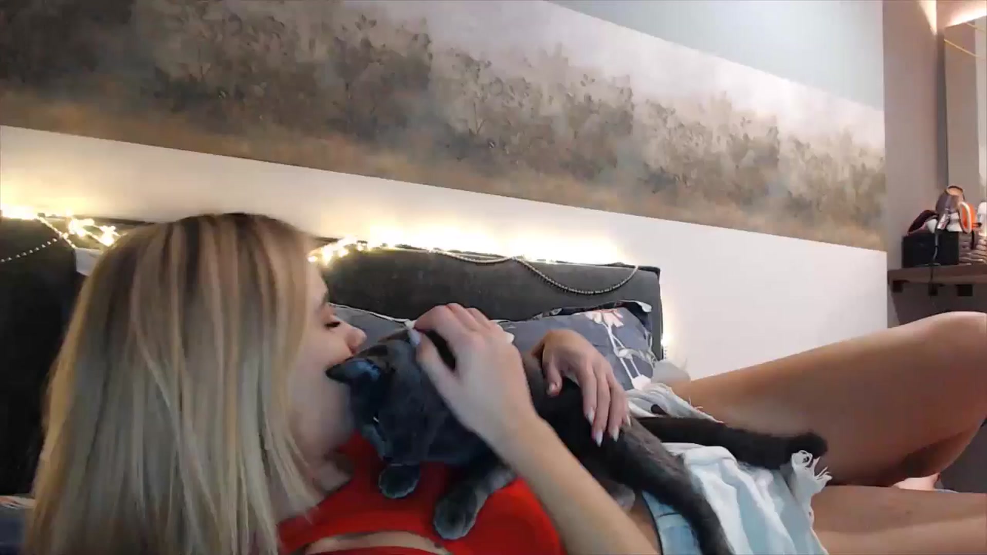 Gallery image thumbnail from fiancee's myfreecams stream on, 01/11/2025, 02:18 image 5 of 20
