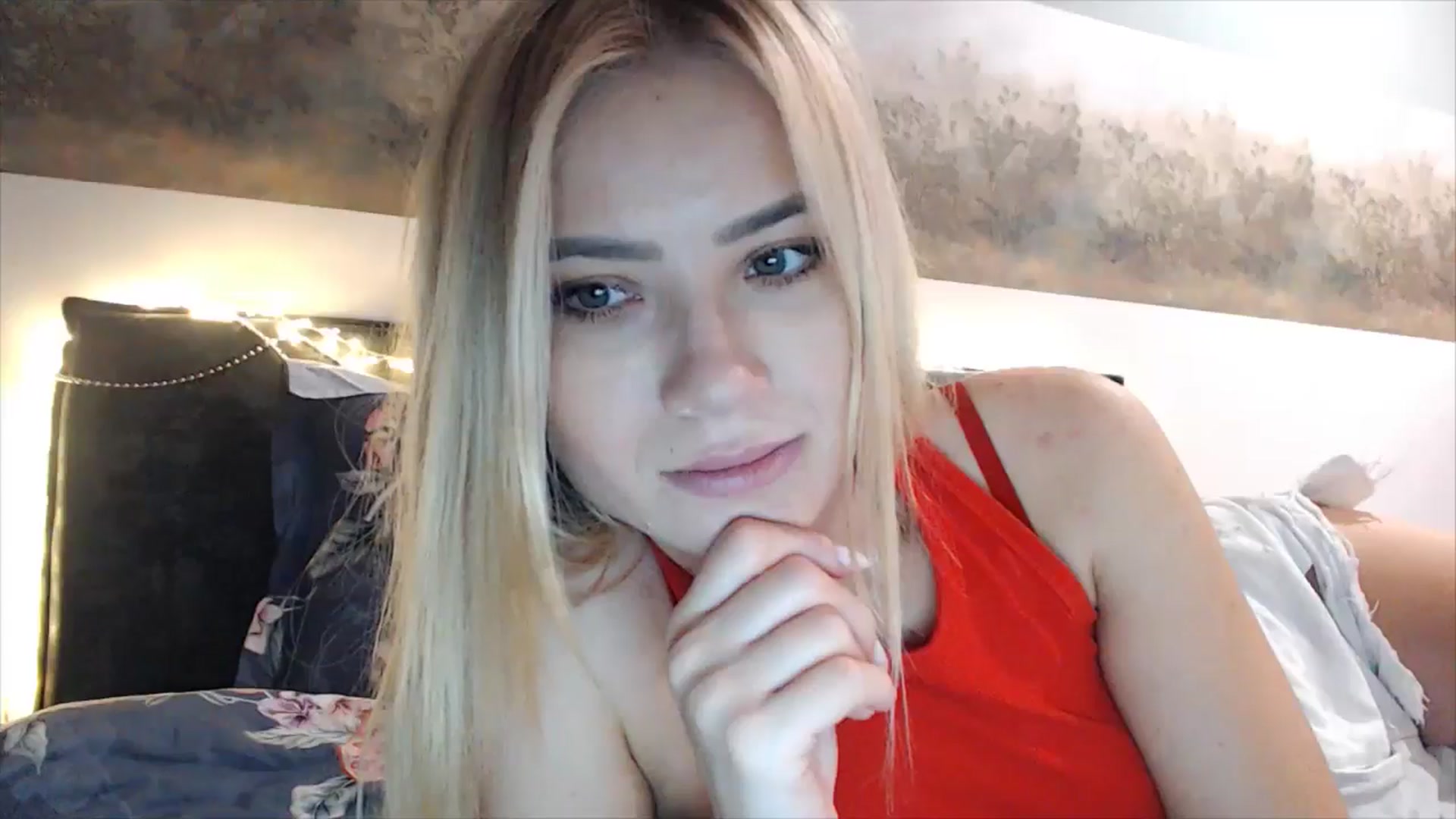 Gallery image thumbnail from fiancee's myfreecams stream on, 01/11/2025, 02:18 image 19 of 20