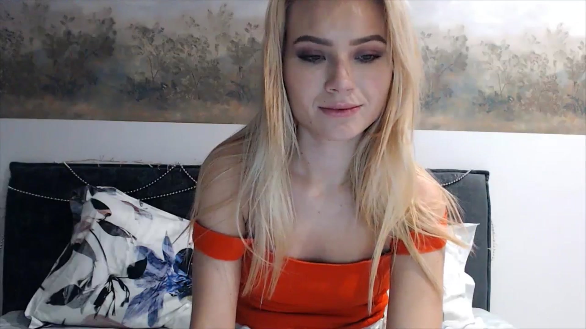 Gallery image thumbnail from fiancee's myfreecams stream on, 01/24/2025, 03:40 image 11 of 20