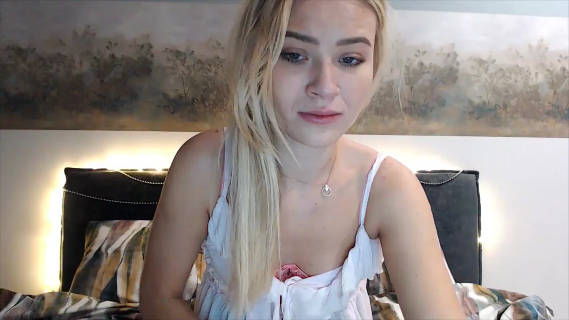 Gallery image thumbnail from fiancee's myfreecams stream on, 01/26/2025, 05:31 image 1 of 20