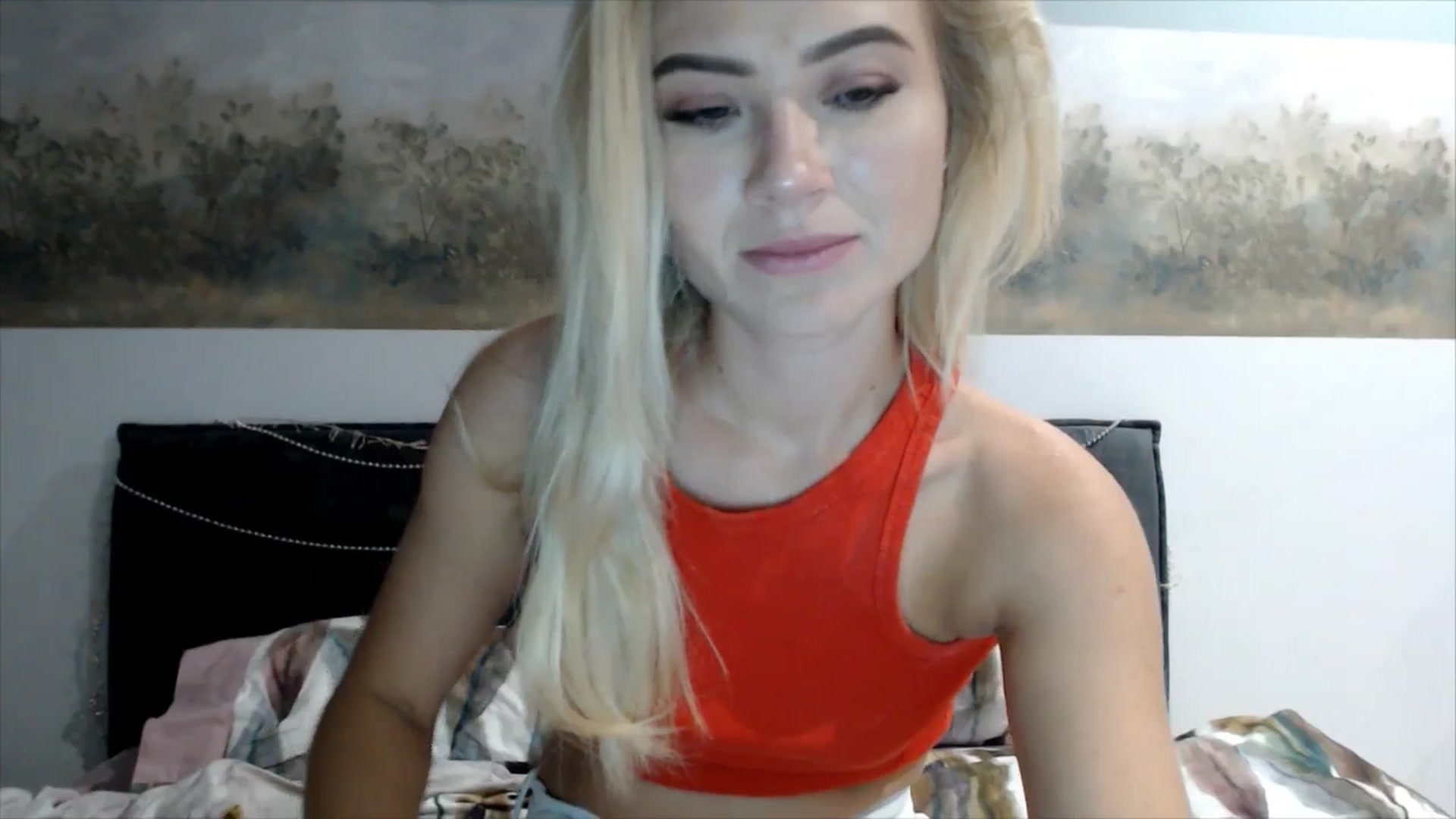 Gallery image thumbnail from fiancee's myfreecams stream on, 02/14/2025, 04:18 image 2 of 20