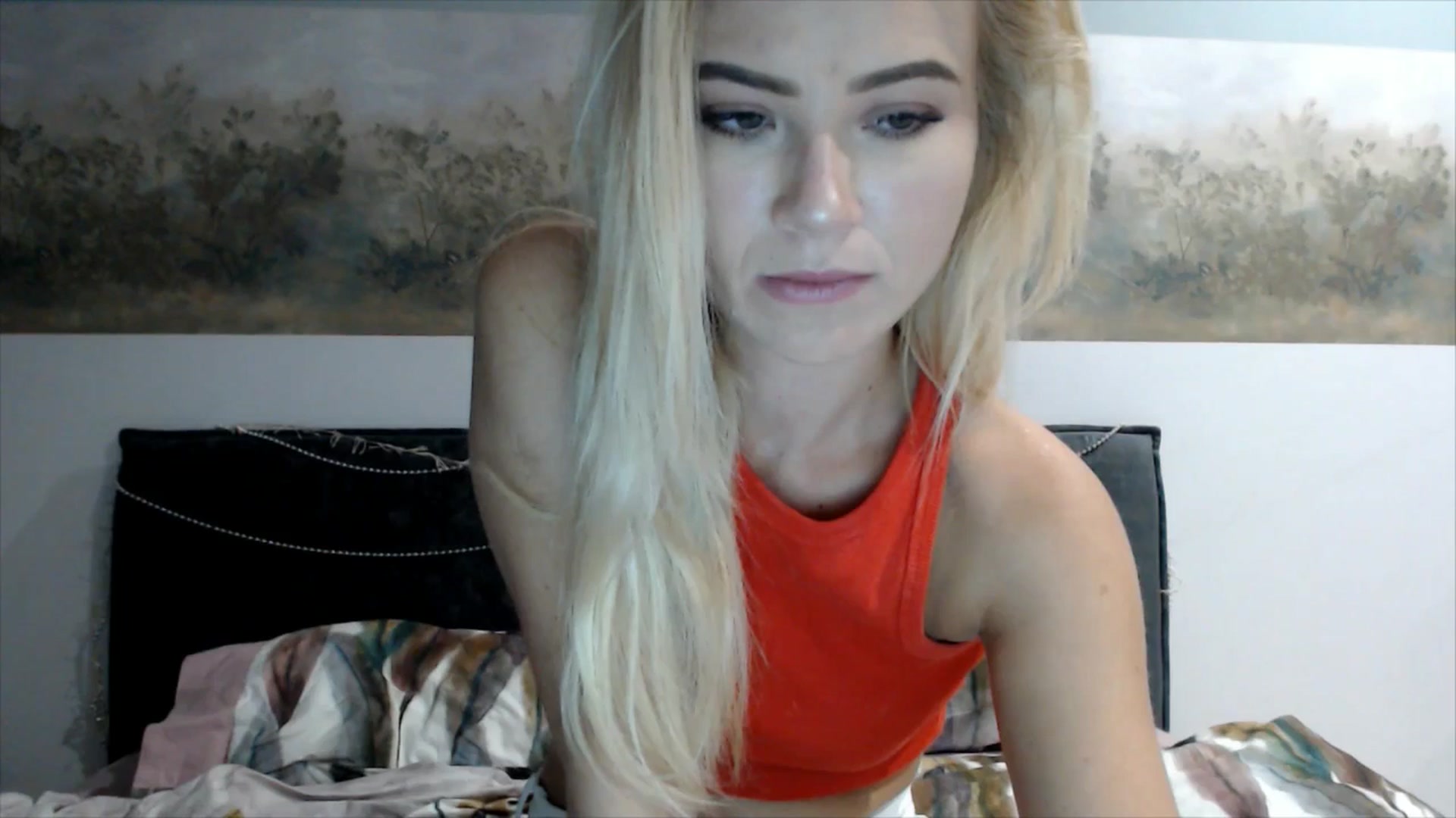 Gallery image thumbnail from fiancee's myfreecams stream on, 02/14/2025, 04:18 image 5 of 20