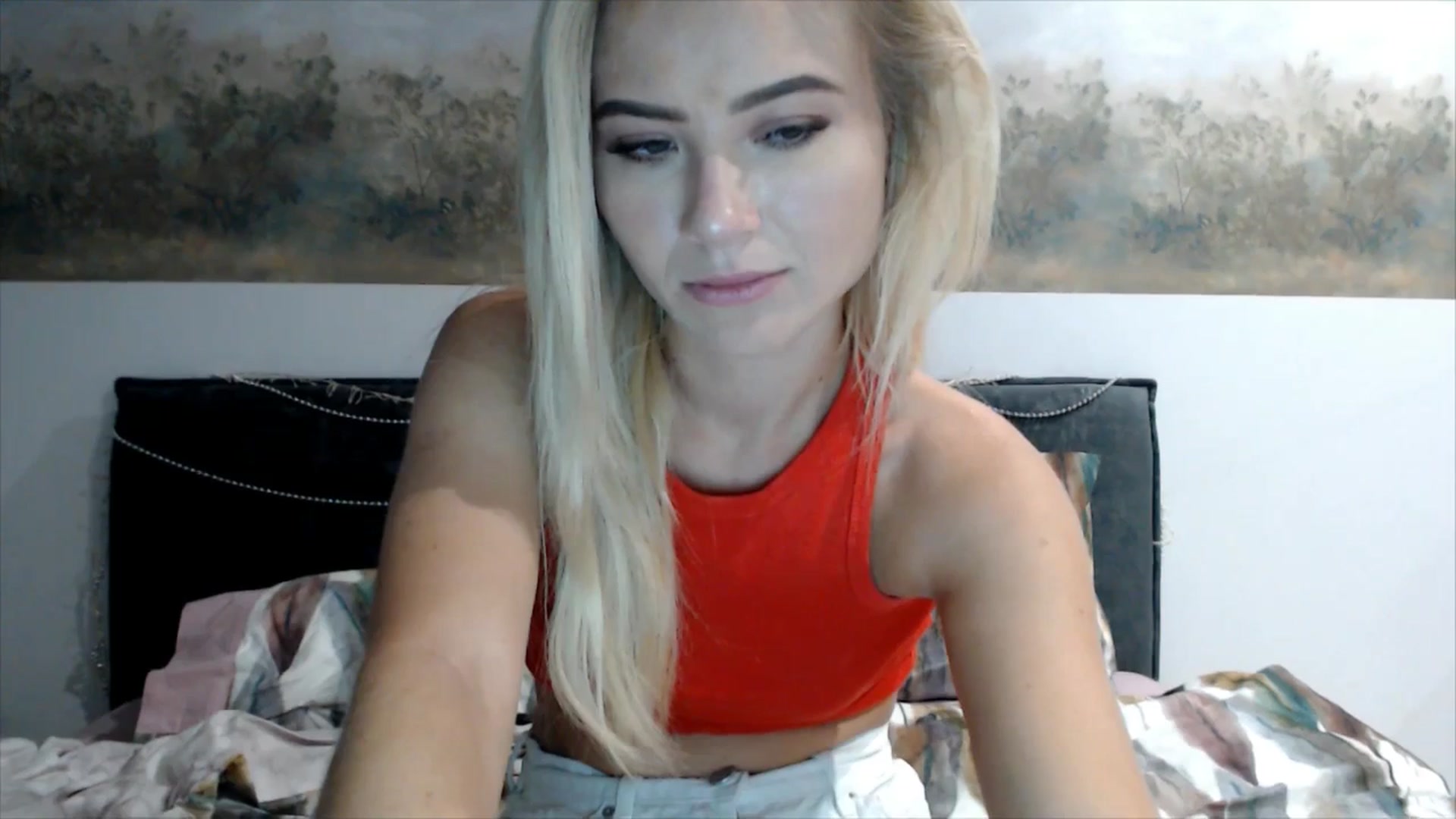 Gallery image thumbnail from fiancee's myfreecams stream on, 02/14/2025, 04:18 image 8 of 20
