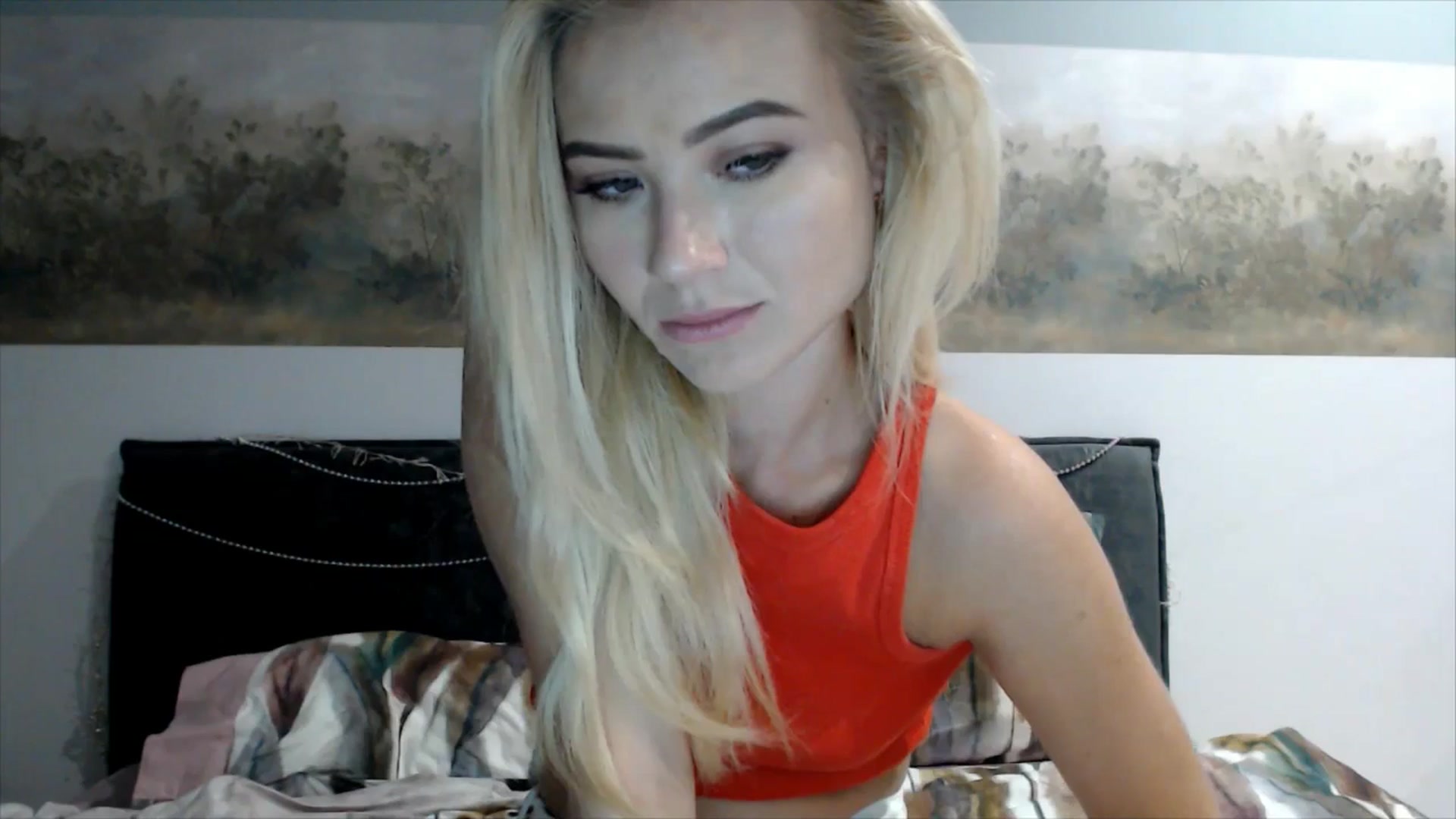 Gallery image thumbnail from fiancee's myfreecams stream on, 02/14/2025, 04:18 image 3 of 20