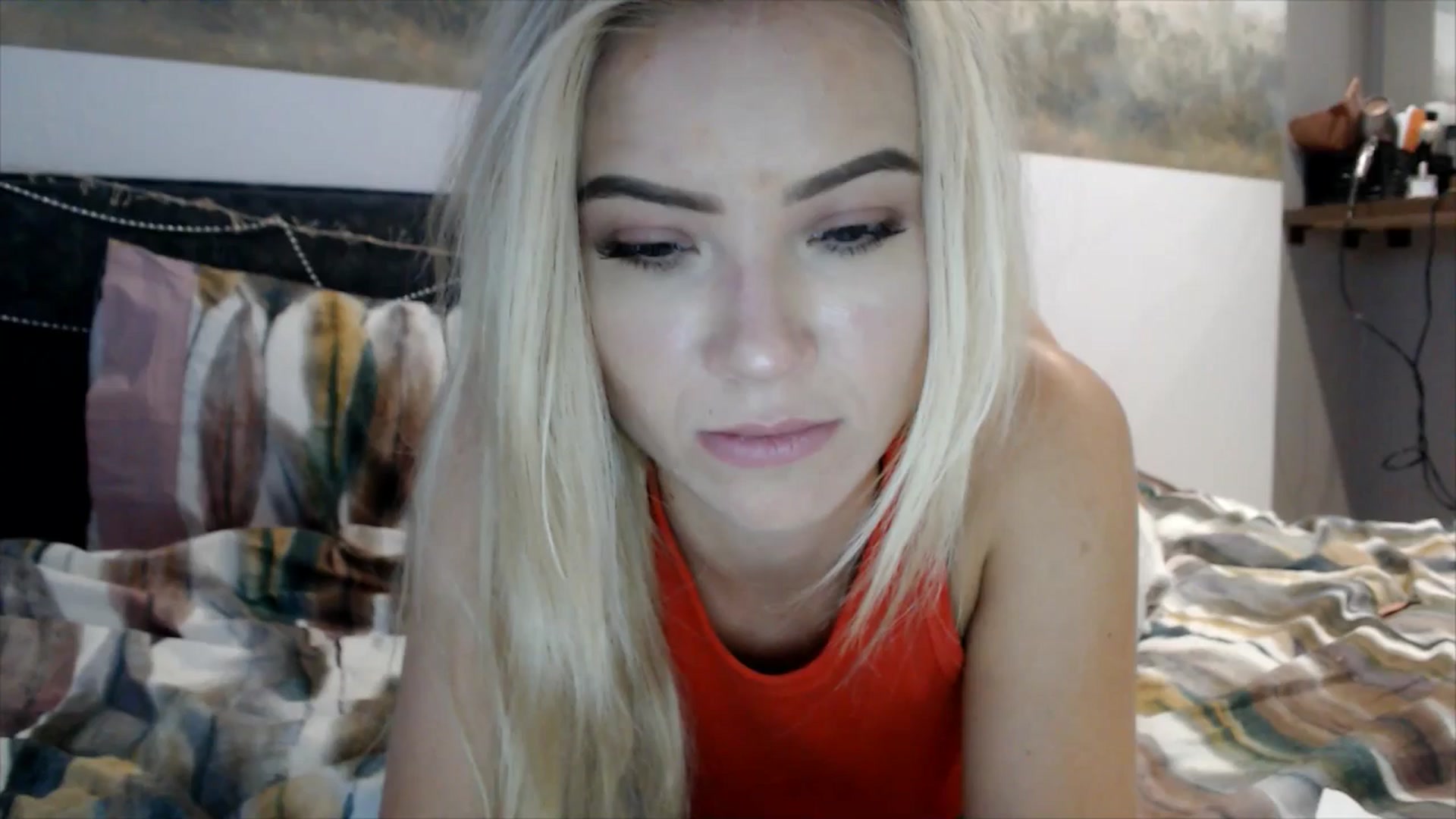 Gallery image thumbnail from fiancee's myfreecams stream on, 02/14/2025, 05:37 image 10 of 20