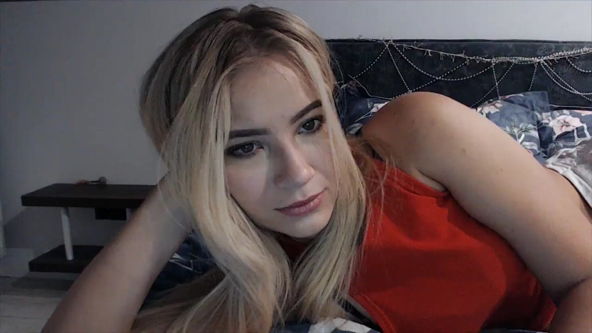 Gallery image thumbnail from fiancee's myfreecams stream on, 02/22/2025, 03:08 image 15 of 20