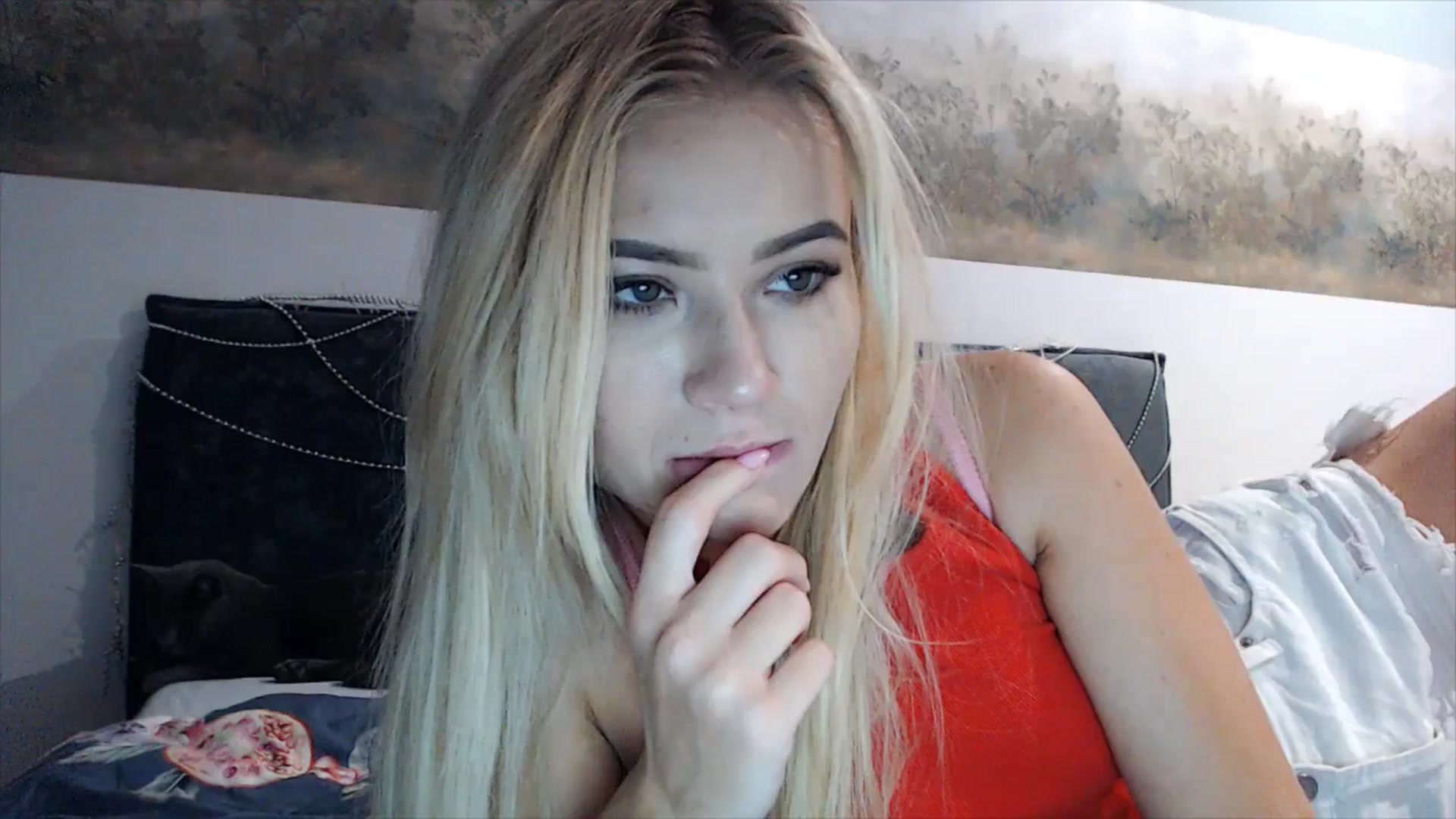 Gallery image thumbnail from fiancee's myfreecams stream on, 02/27/2025, 02:48 image 14 of 20