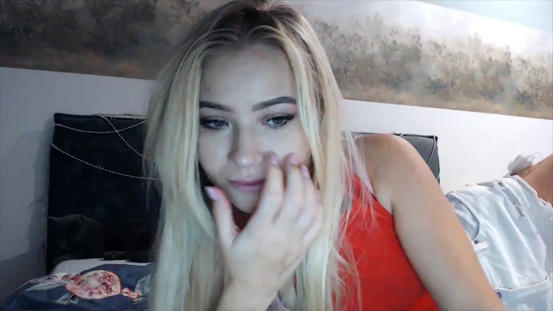 Gallery image thumbnail from fiancee's myfreecams stream on, 02/27/2025, 02:48 image 16 of 20