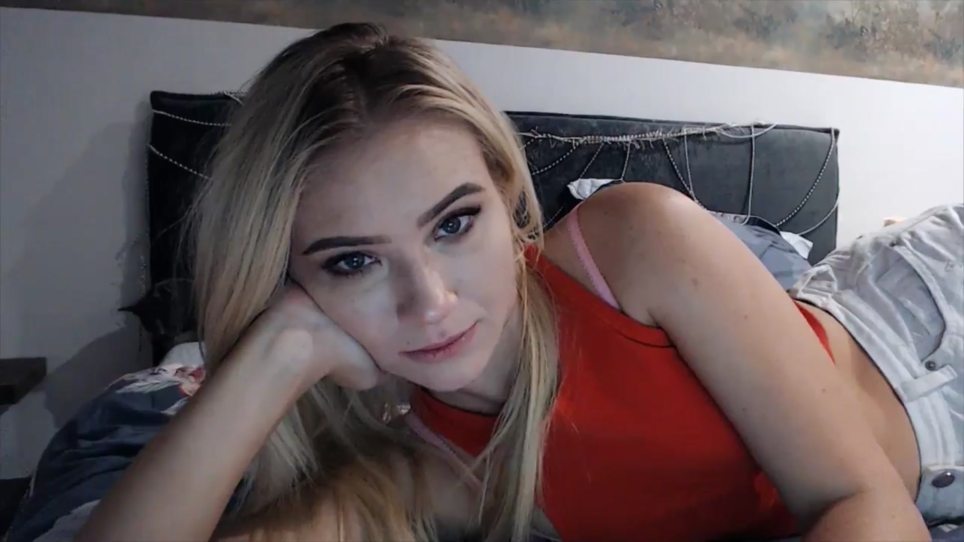 Gallery image thumbnail from fiancee's myfreecams stream on, 02/27/2025, 02:48 image 5 of 20