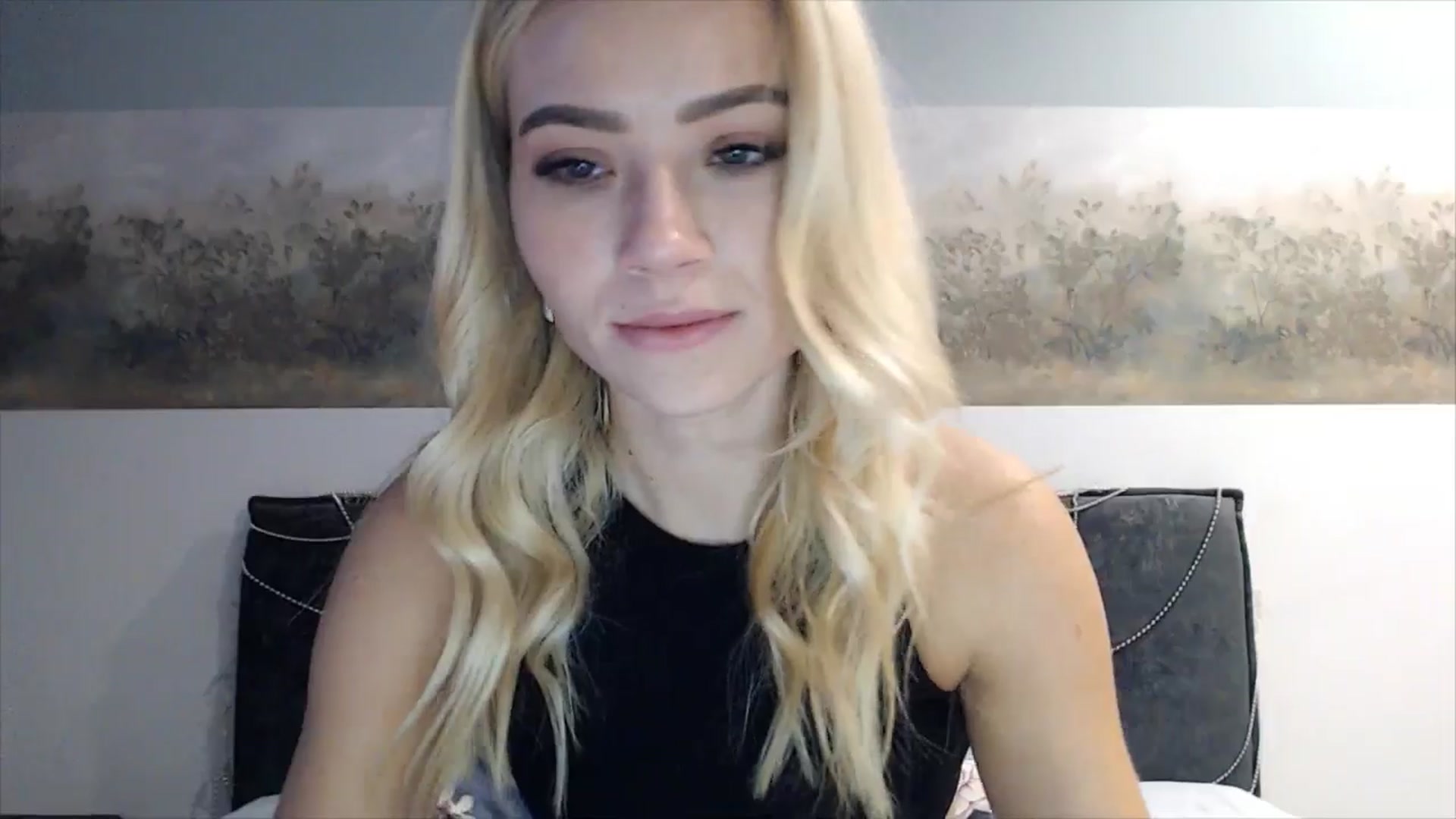 Gallery image thumbnail from fiancee's myfreecams stream on, 02/28/2025, 04:44 image 12 of 20