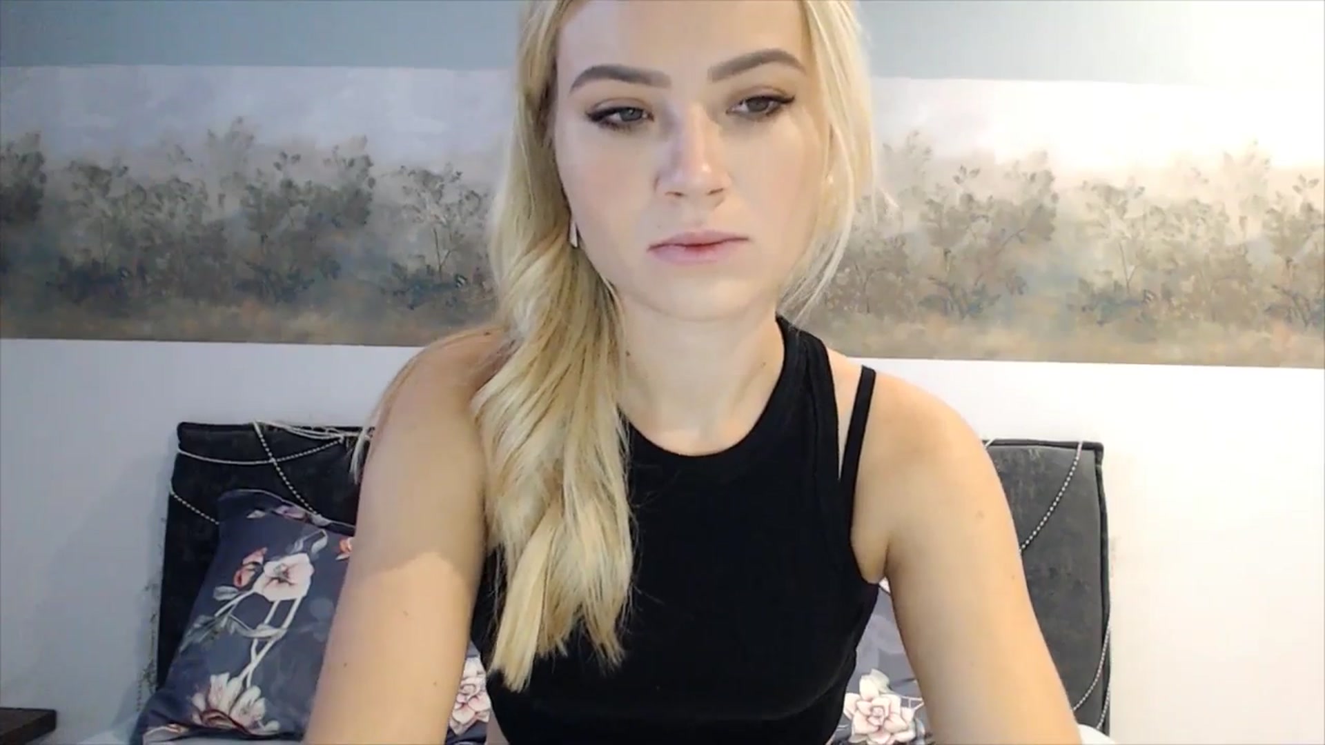 Gallery image thumbnail from fiancee's myfreecams stream on, 03/01/2025, 05:38 image 5 of 20