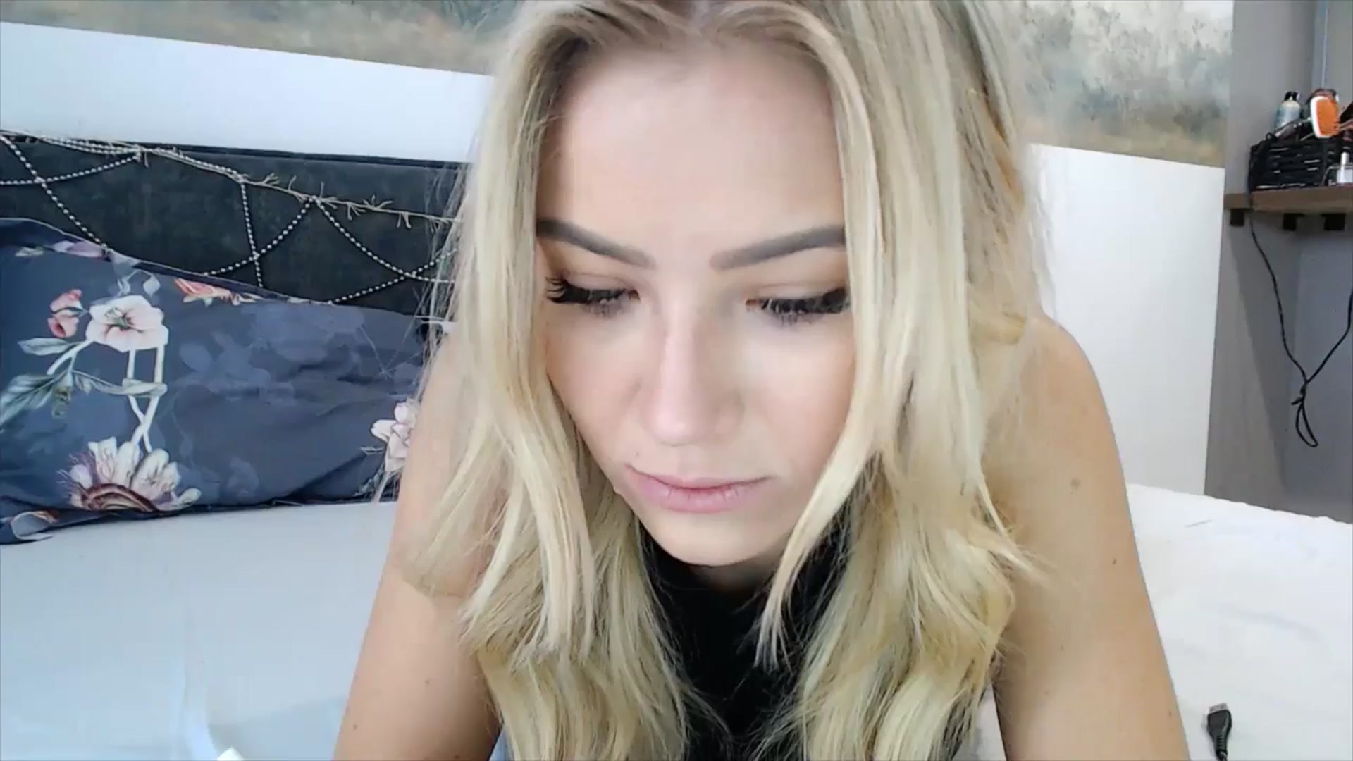 Gallery image thumbnail from fiancee's myfreecams stream on, 03/01/2025, 05:38 image 20 of 20