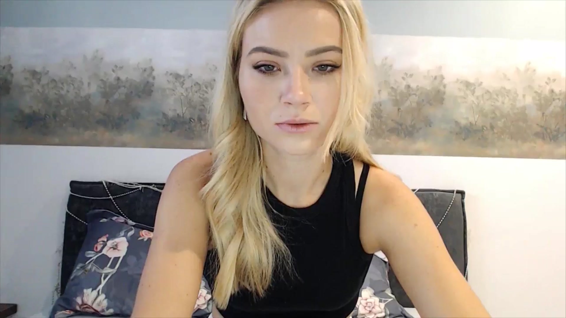 Gallery image thumbnail from fiancee's myfreecams stream on, 03/01/2025, 05:38 image 8 of 20