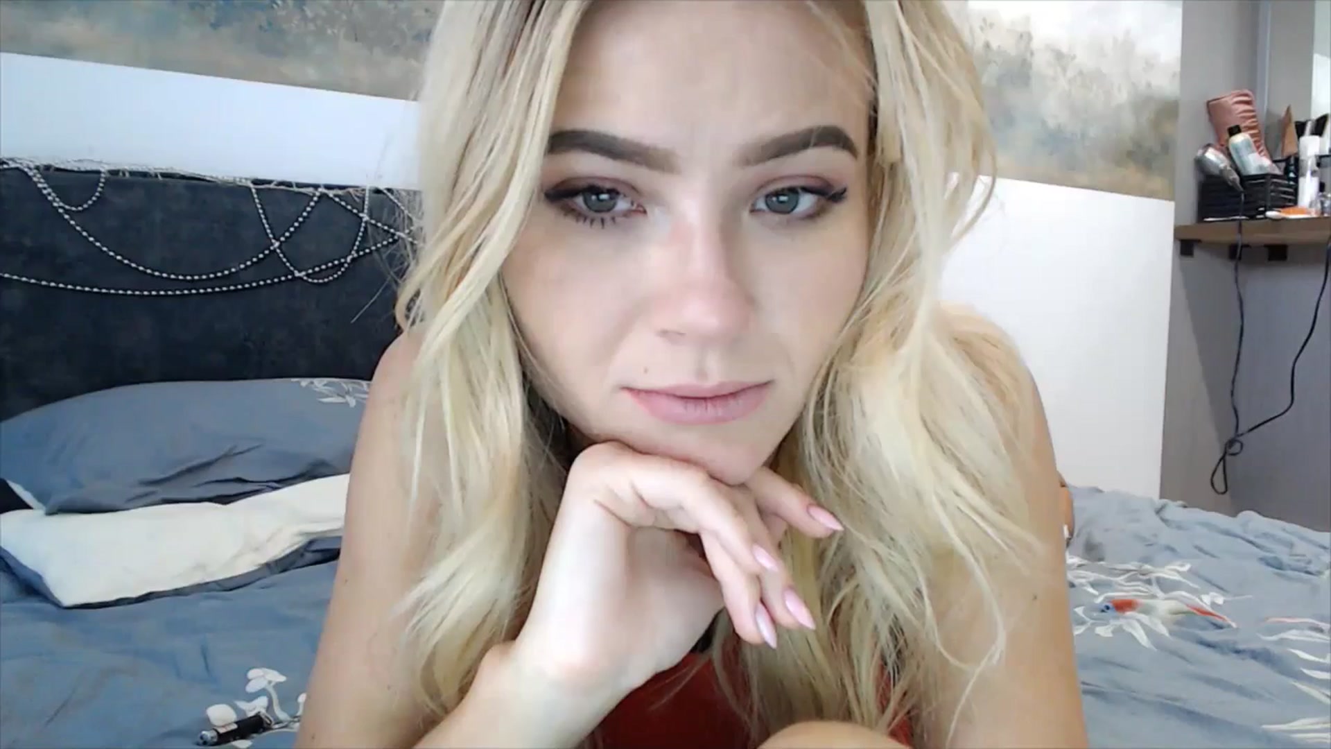 Gallery image thumbnail from fiancee's myfreecams stream on, 03/05/2025, 07:17 image 6 of 20