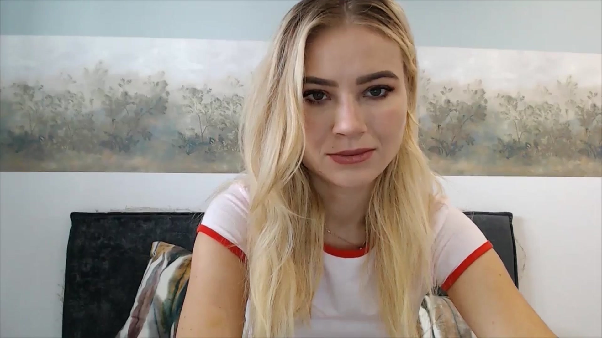 Gallery image thumbnail from fiancee's myfreecams stream on, 03/10/2025, 05:57 image 2 of 20